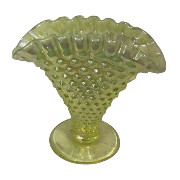 Vintage Fenton Yellow Topaz Opalescent Hobnail Mini Fan Vase Vaseline Uranium - Picture 6 of 9
